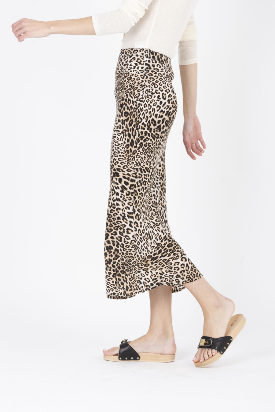 animal-print-leopard-skirt-uniforme-athens