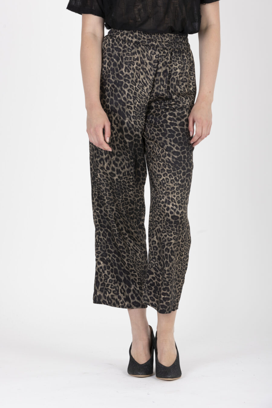 leopard-khaki-pants